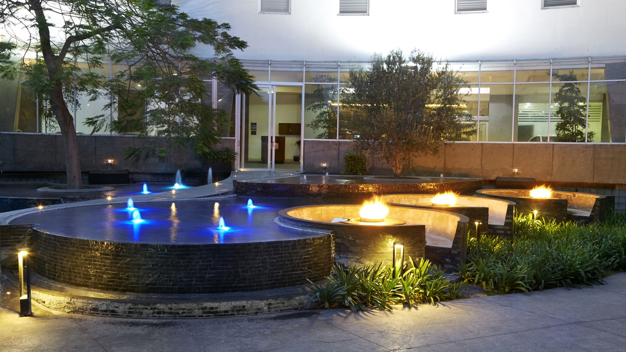 Photo of Patio Balcony in Financial District