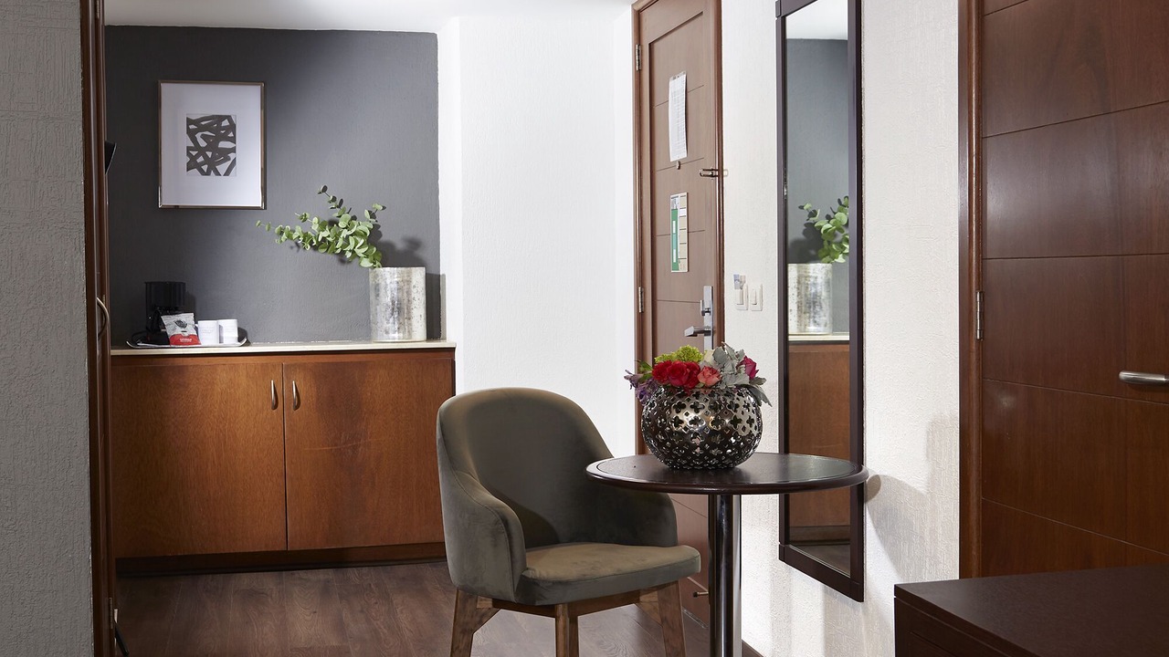 Photo of Bedroom in Financial District