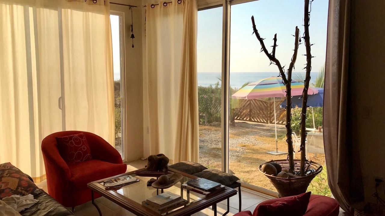 Photo of Livingroom in Santa Maria Tonameca