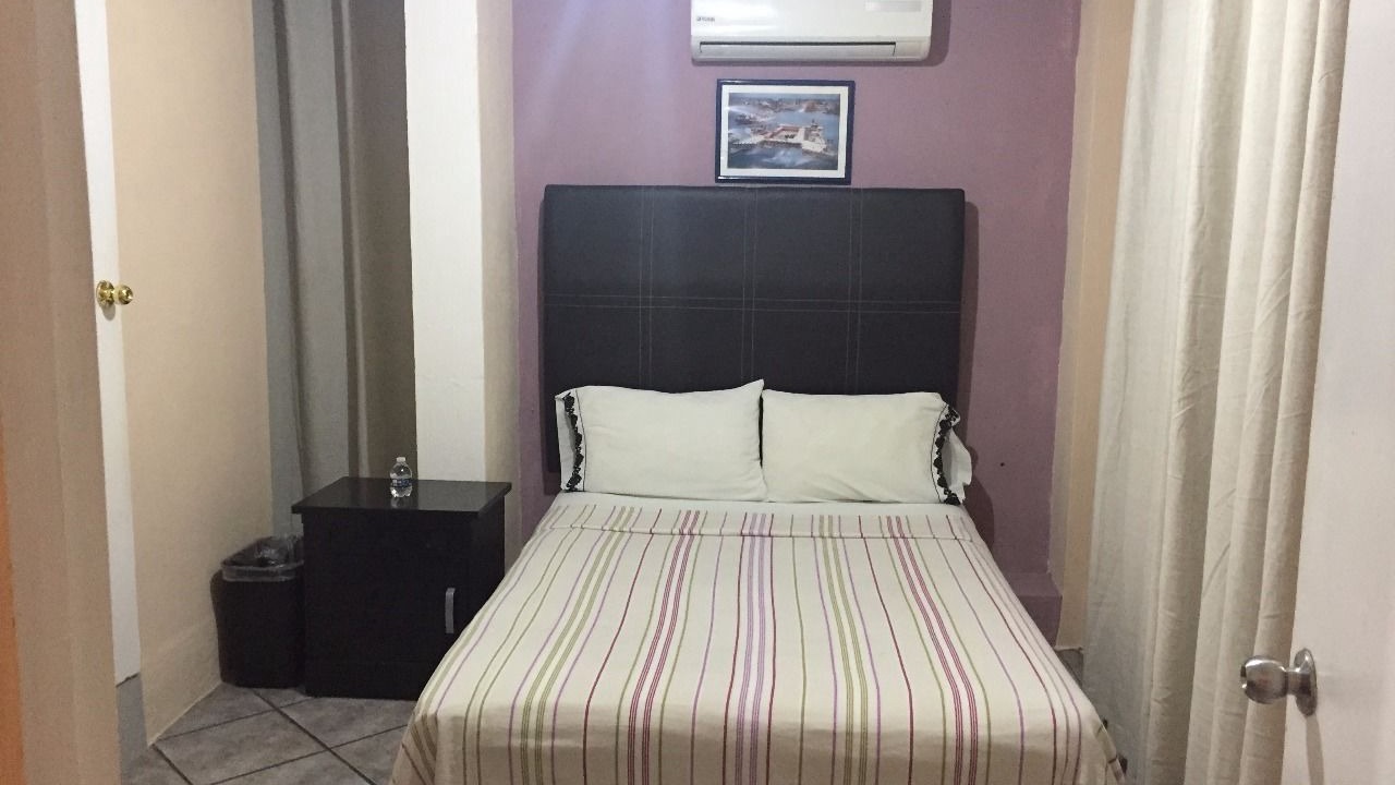 Photo of Bedroom in Faros