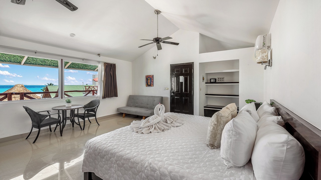 Photo of Bedroom in Downtown