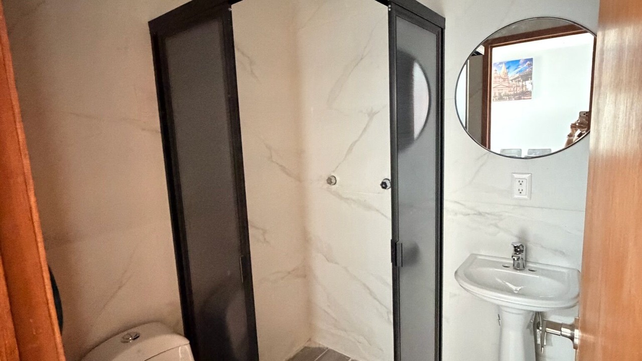 Photo of Bathroom in Tonala