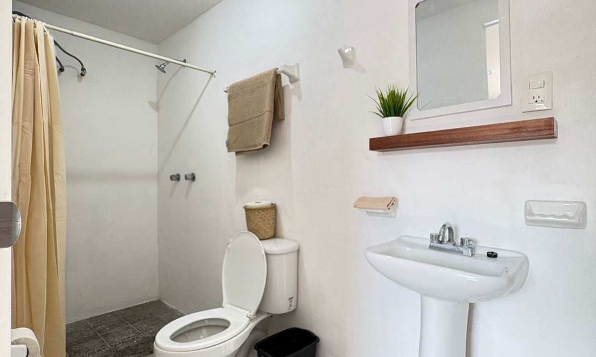 Photo of Bathroom in Motul
