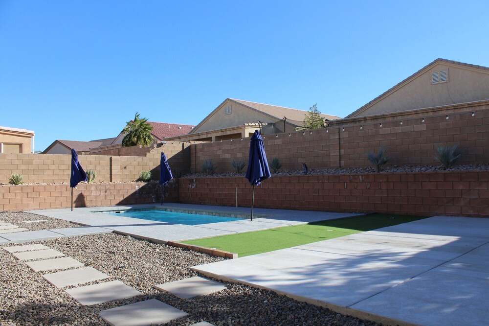 Photo of Others in Fort Mohave