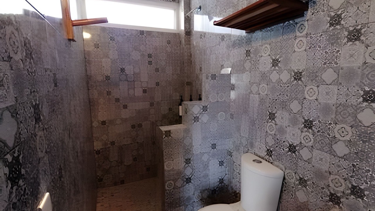 Photo of Bathroom in Salchi