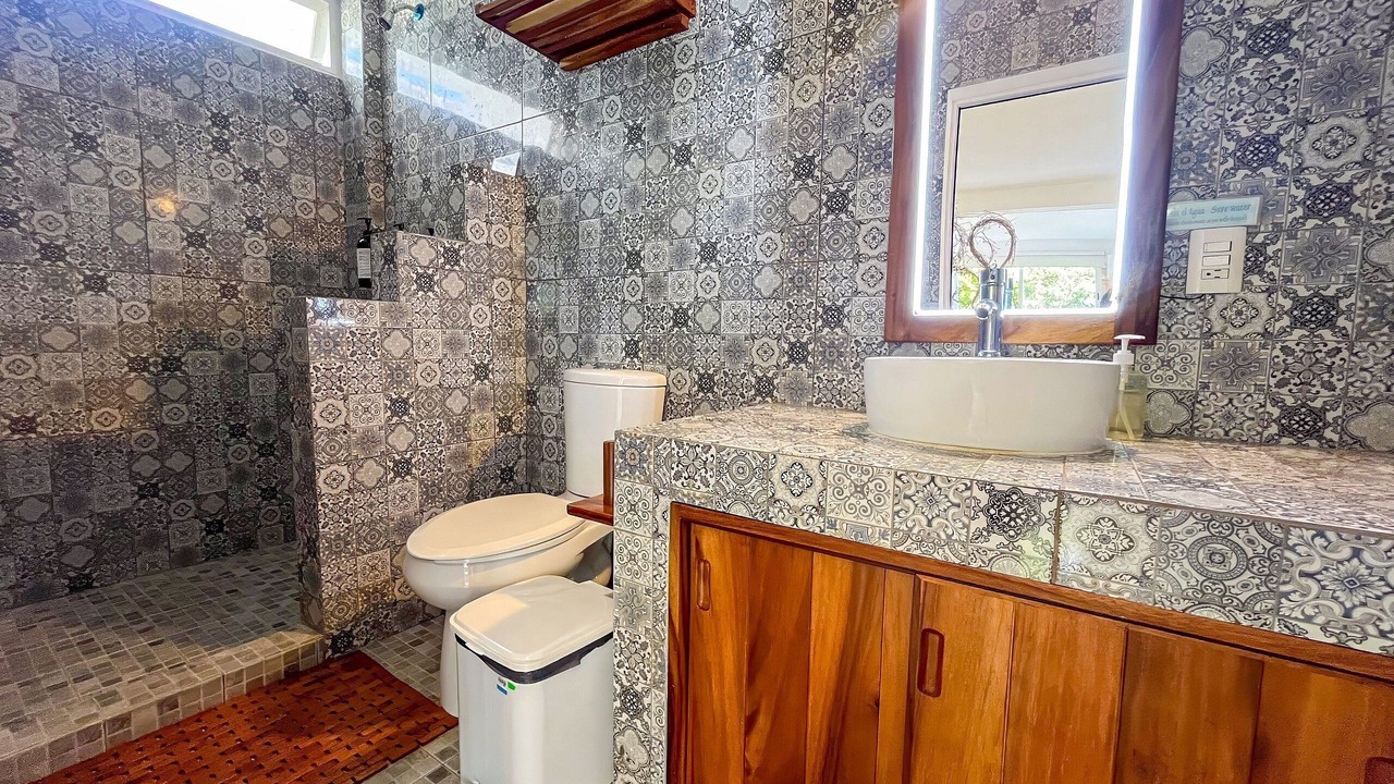 Photo of Bathroom in Salchi