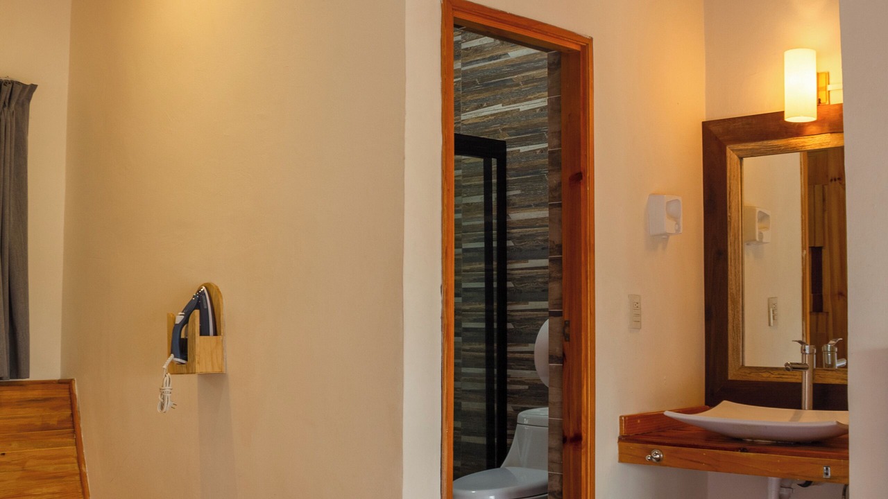 Photo of Bathroom in De La Merced