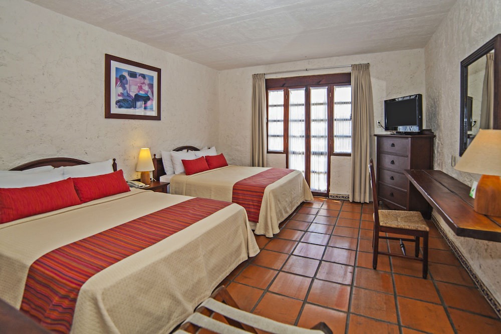 Photo of Bedroom in R