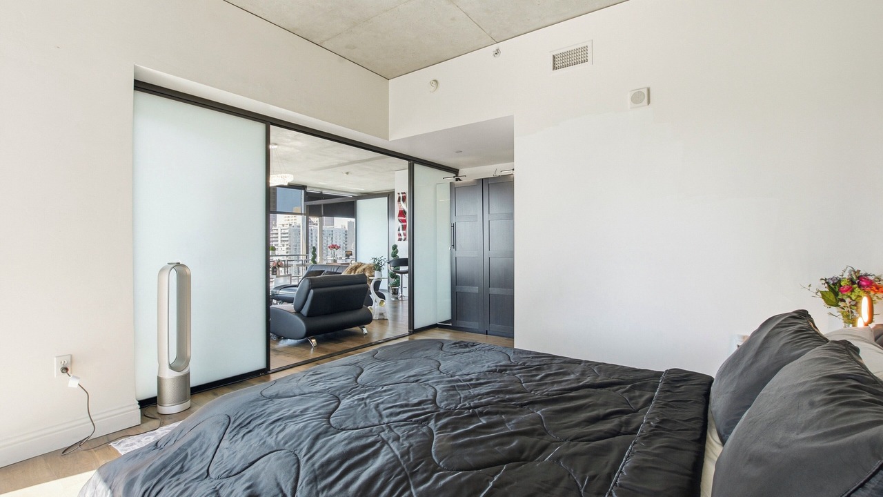 Photo of Bedroom in Smart Corner