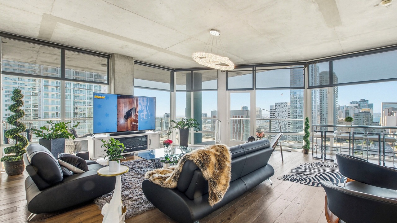 Photo of Livingroom in Smart Corner