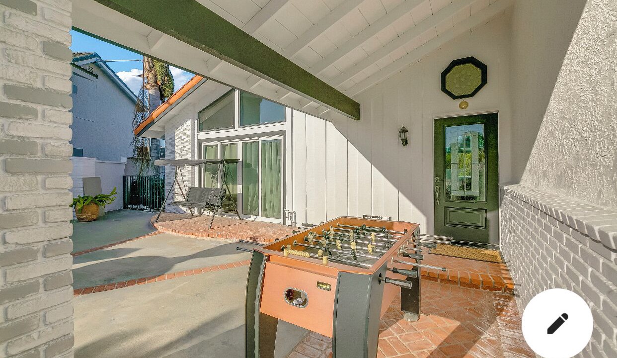Photo of Patio Balcony in Huntington Beach