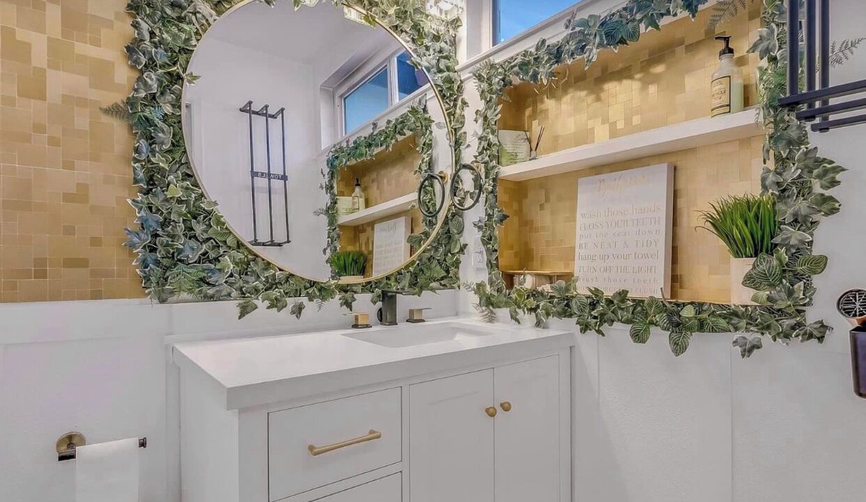 Photo of Bathroom in Huntington Beach