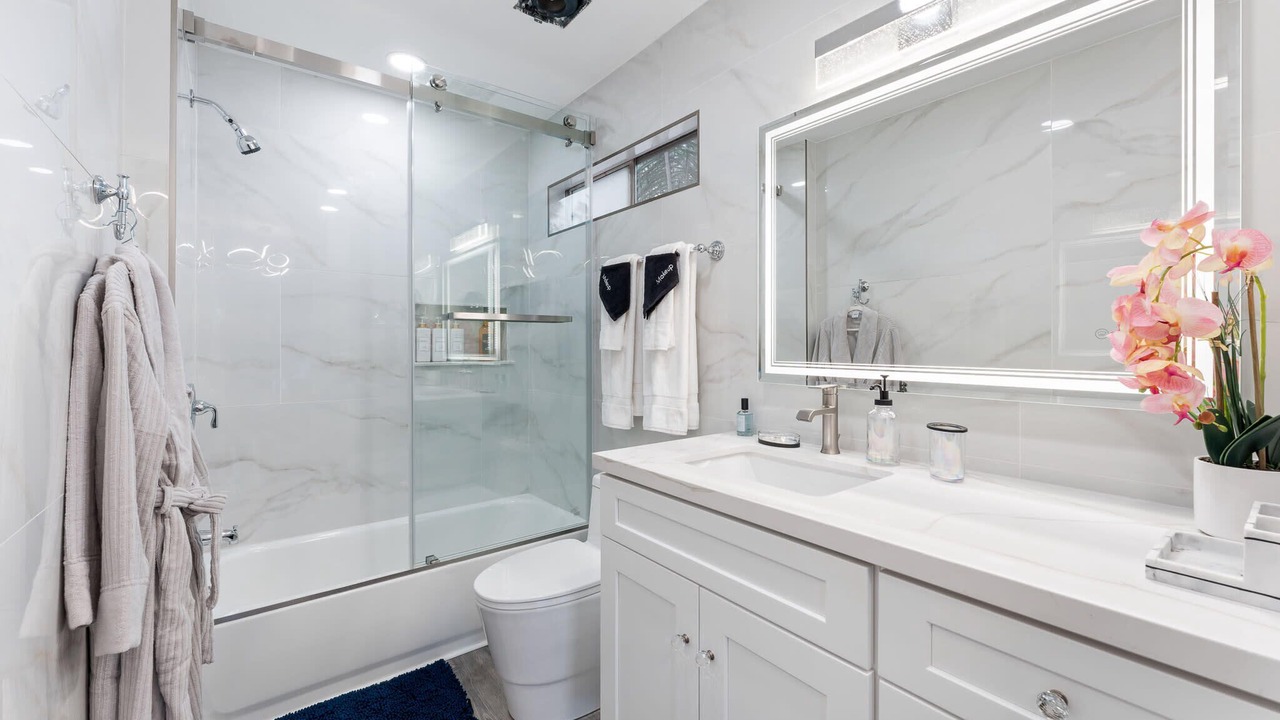 Photo of Bathroom in Huntington Beach