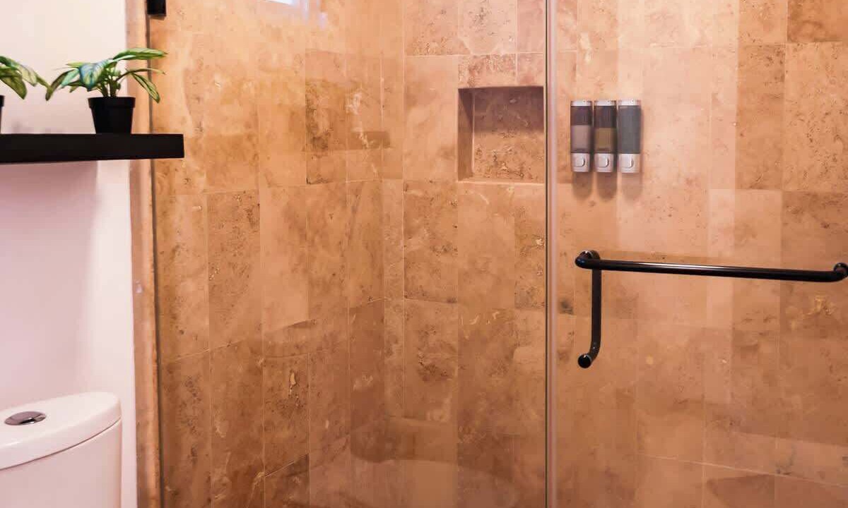 Photo of Bathroom in Esterito