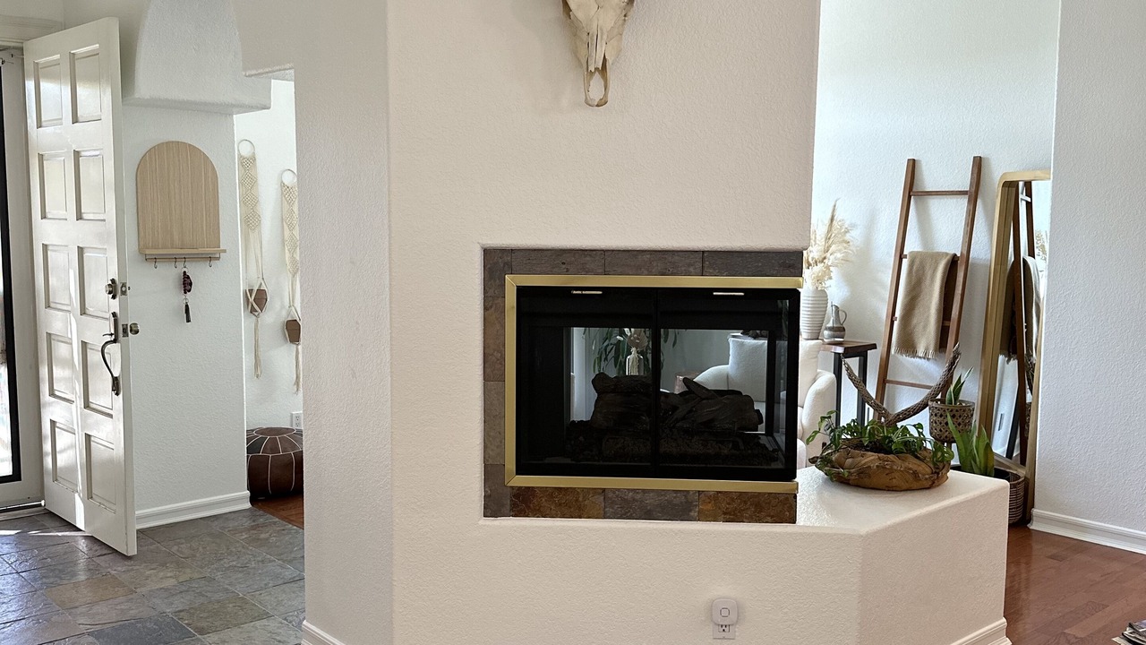 Photo of Livingroom in Desert Hot Springs
