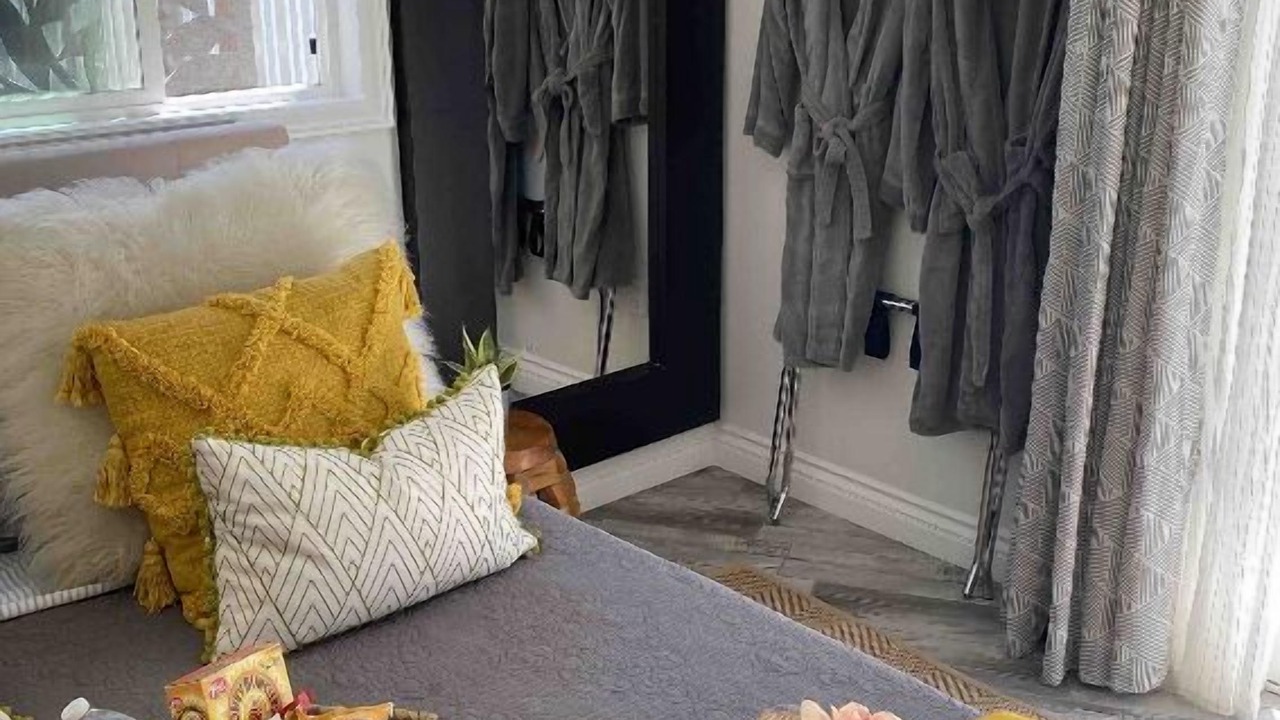 Photo of Bedroom in Mesa Del Mar