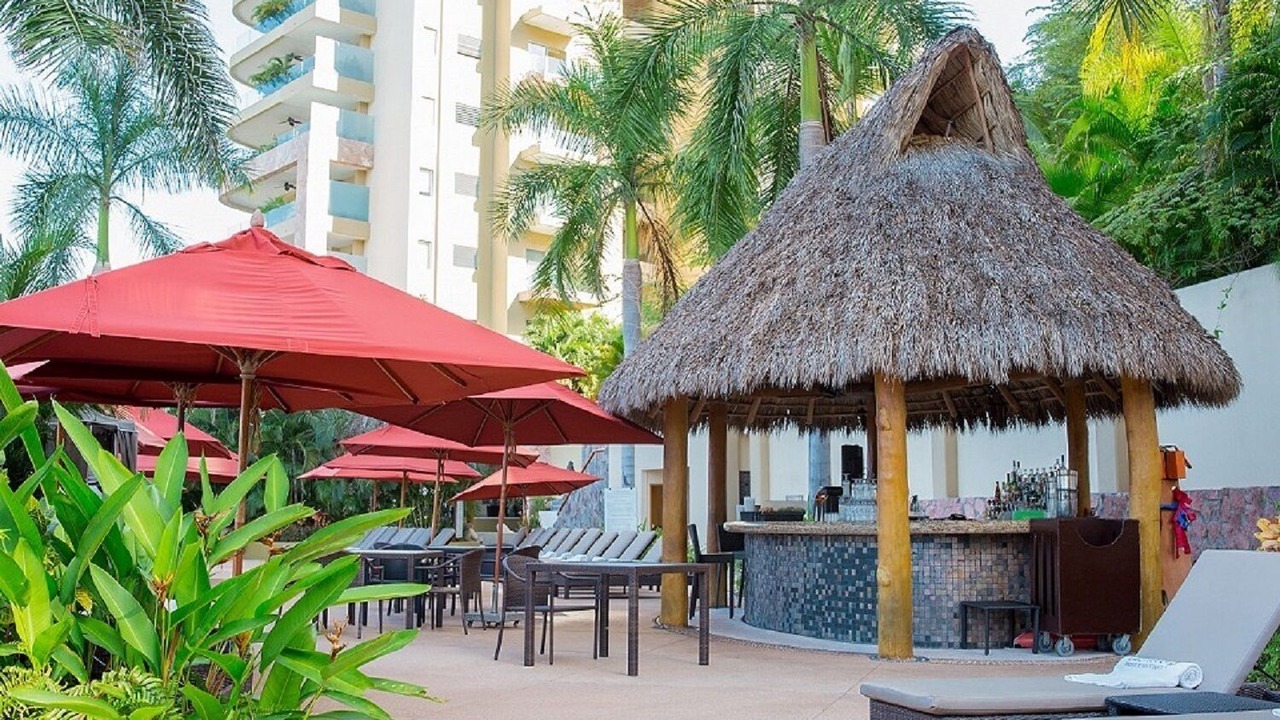 Photo of Outdoor in South Shore Hotel Area