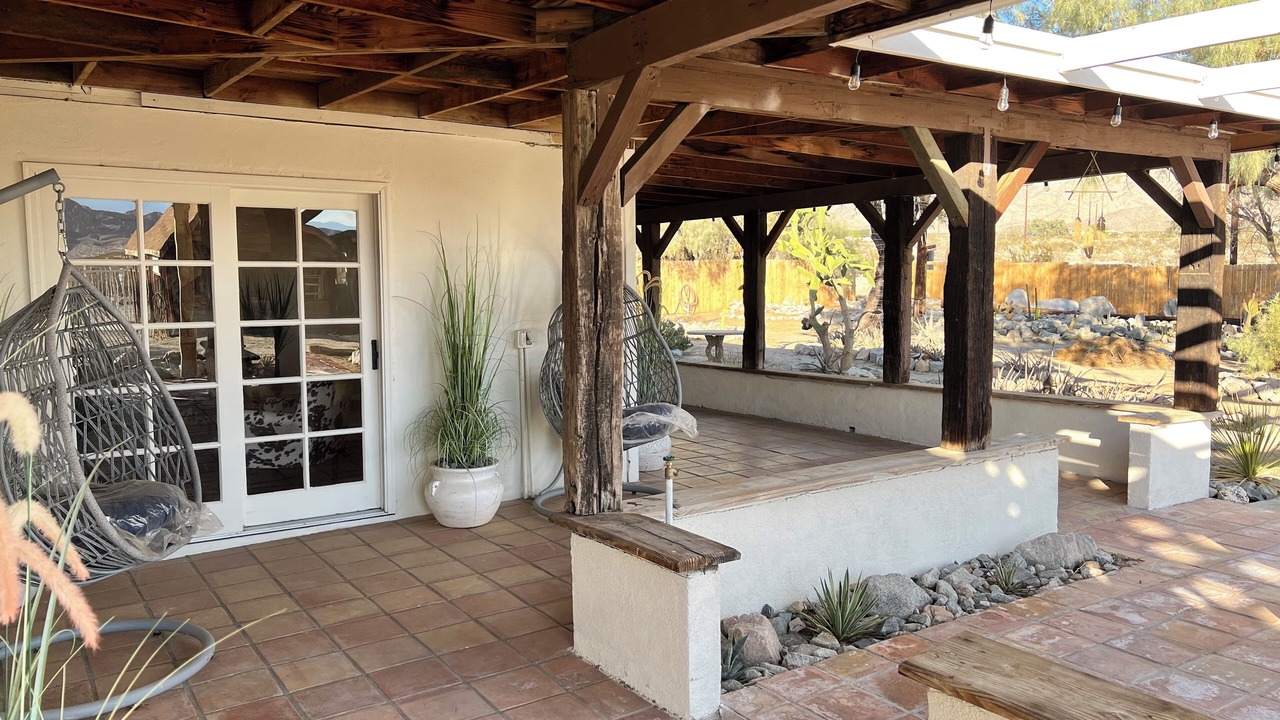 Photo of Patio Balcony in Desert Hot Springs