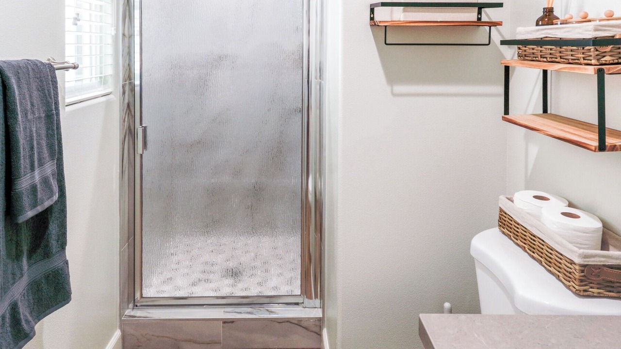 Photo of Bathroom in Midway City