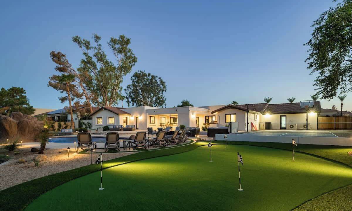 Photo of Others in La Tierra Estates