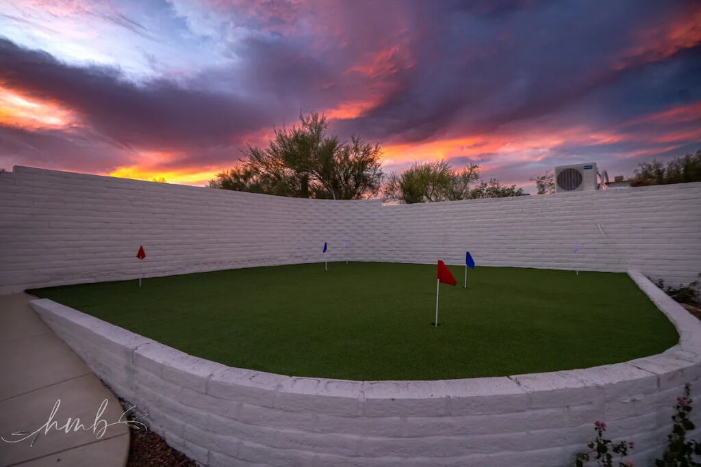 Photo of Outdoor in Oracle Heights Estates