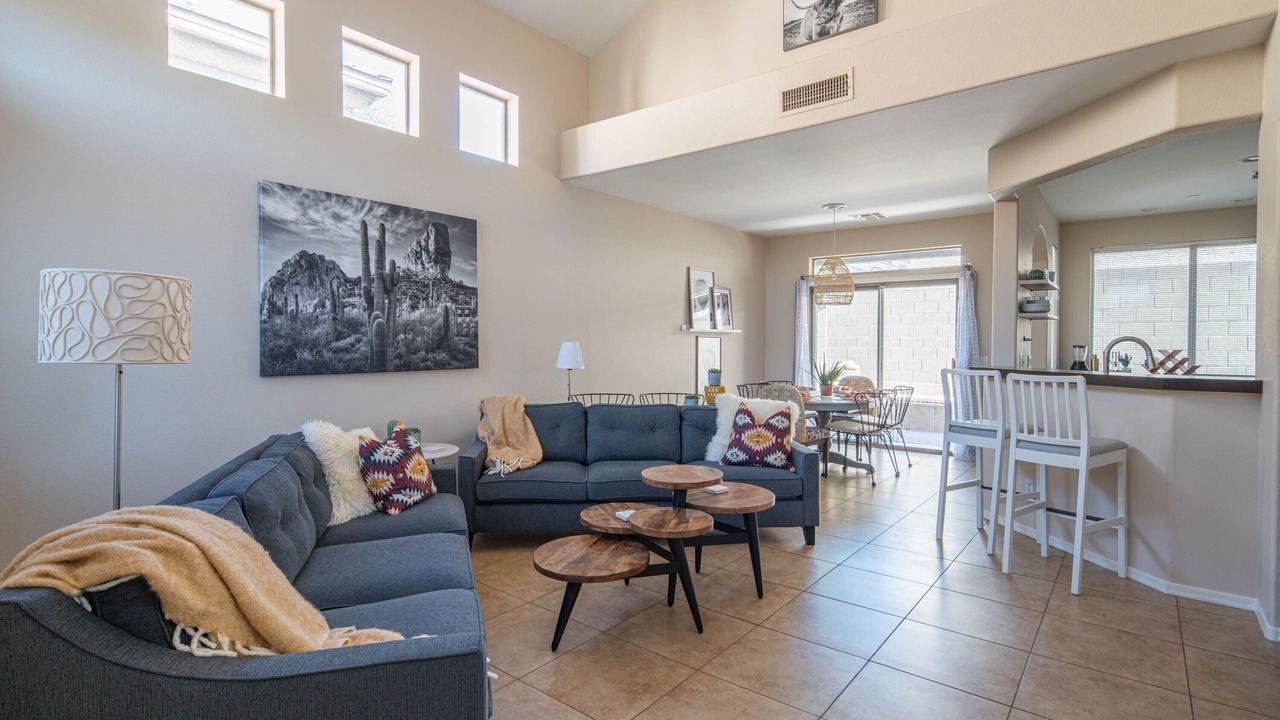 Photo of Livingroom in Tatum Ranch