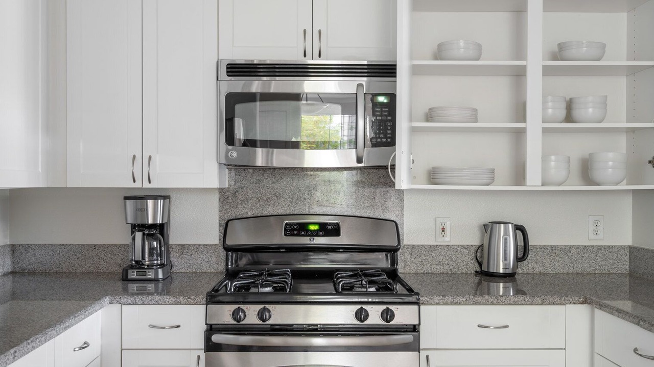 Photo of Kitchen in Central San Mateo