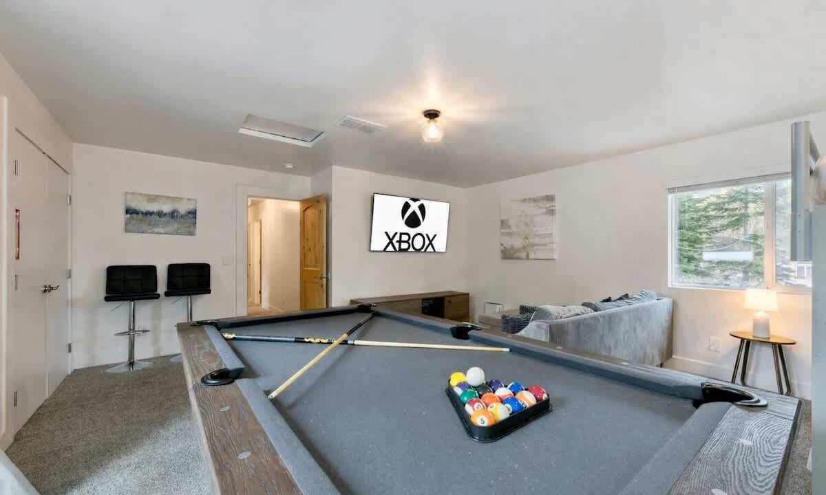 Photo of Bedroom in North Upper Truckee
