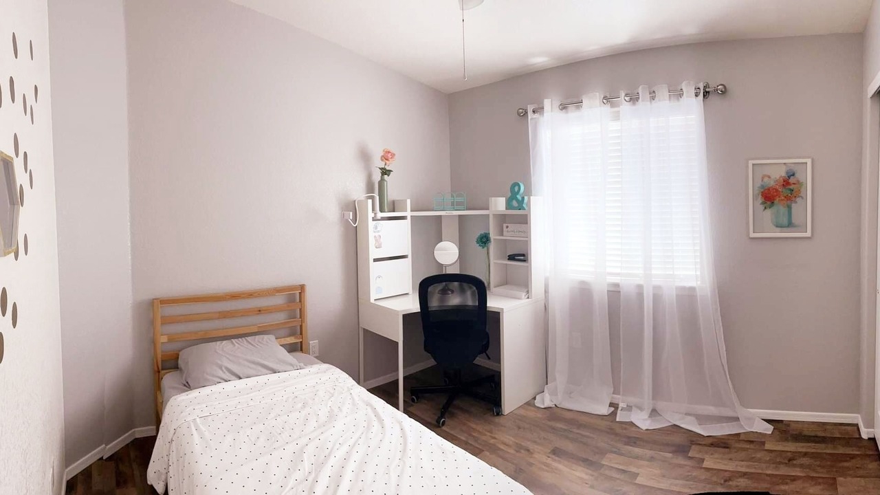 Photo of Bedroom in Fortuna Foothills