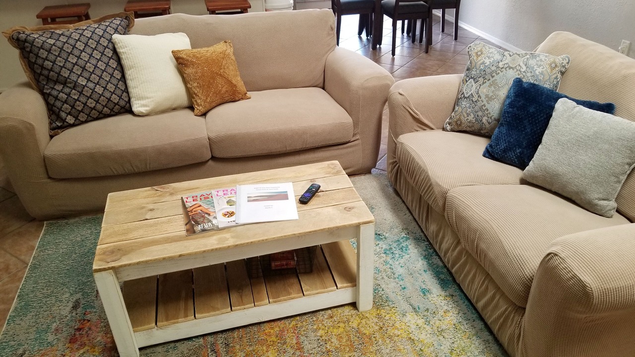 Photo of Livingroom in Fortuna Foothills