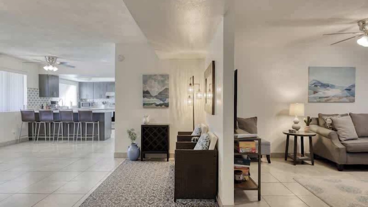 Photo of Livingroom in Roadrunner Estates East
