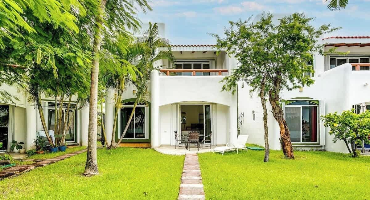 Photo of Outdoor in Playacar