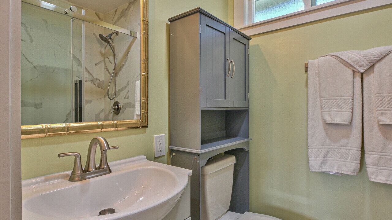 Photo of Bathroom in Mission Fields
