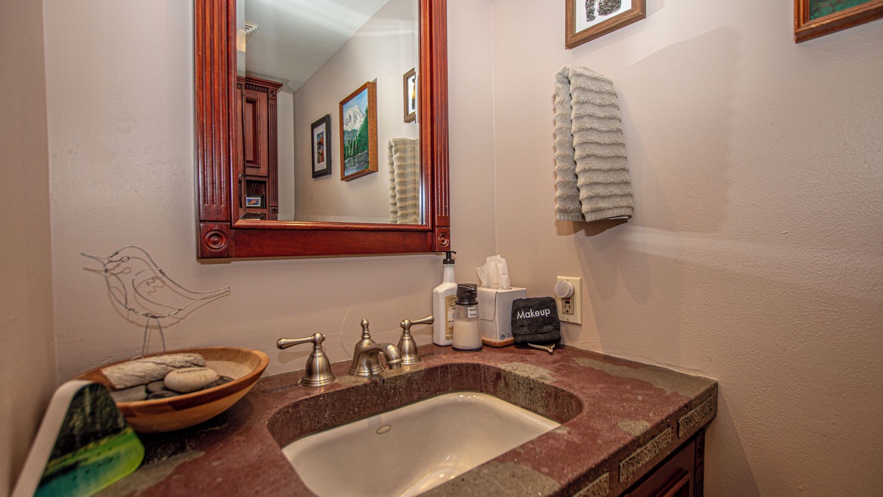 Photo of Bathroom in Lake Forest