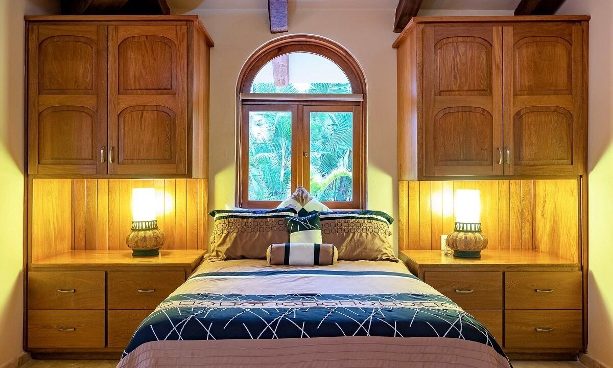 Photo of Bedroom in South Shore Hotel Area