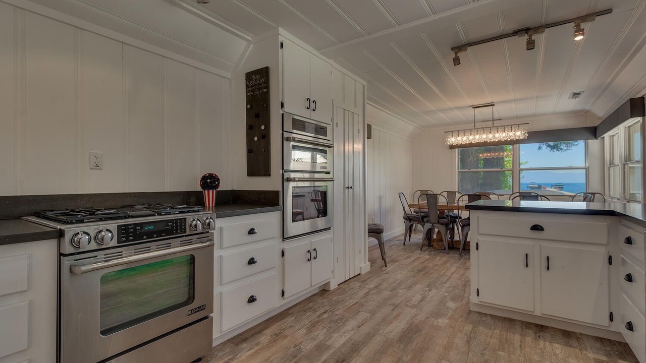 Photo of Kitchen in Tahoe Pines