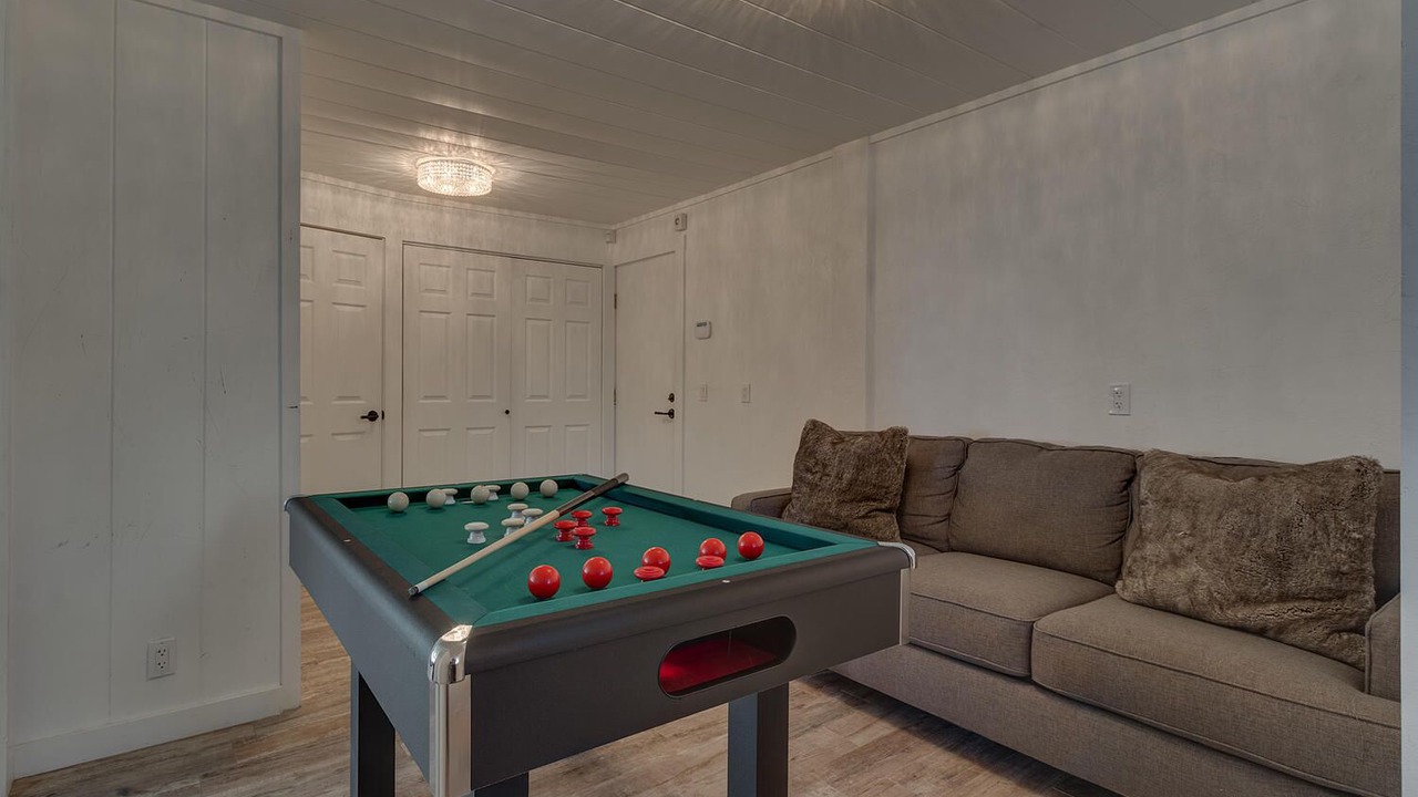Photo of Bedroom in Tahoe Pines