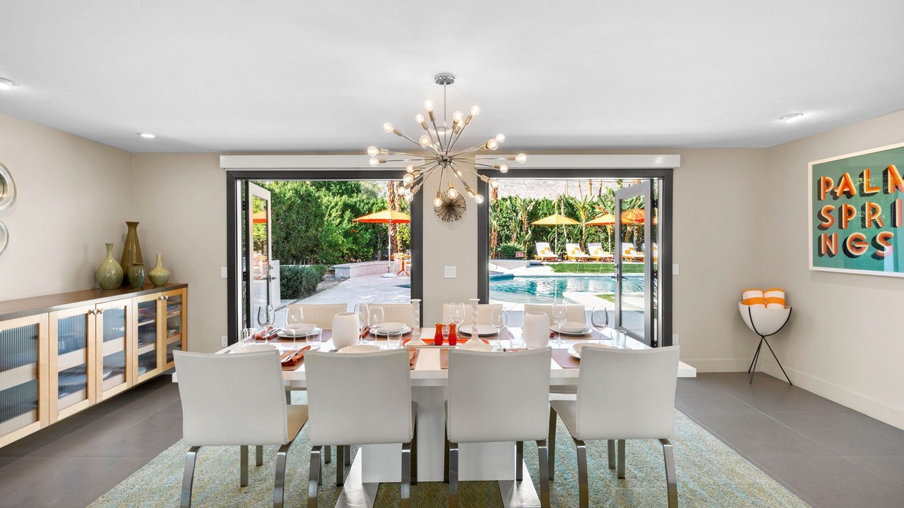 Photo of Outdoor in Warm Sands