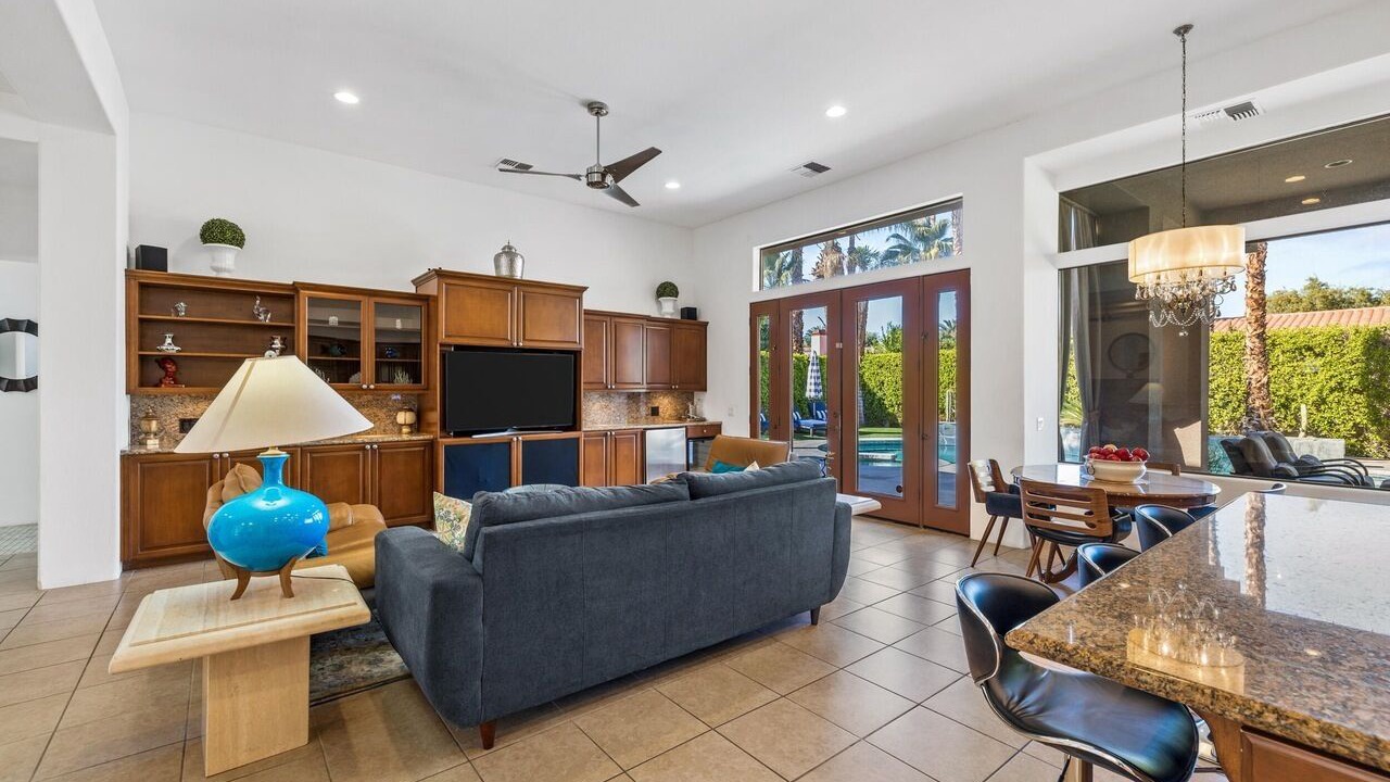 Photo of Livingroom in Artisan