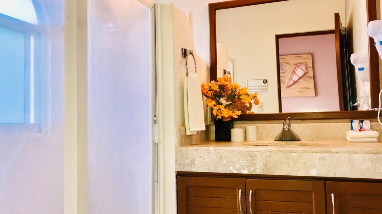 Photo of Bathroom in Playacar