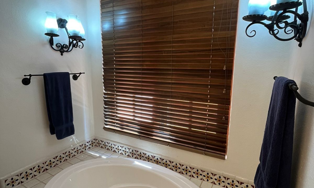 Photo of Bathroom in Nopolo