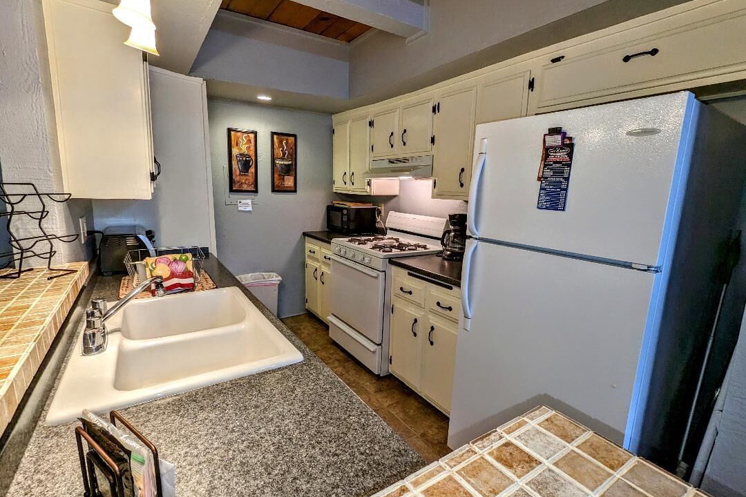 Photo of Kitchen in Big Bear Lake