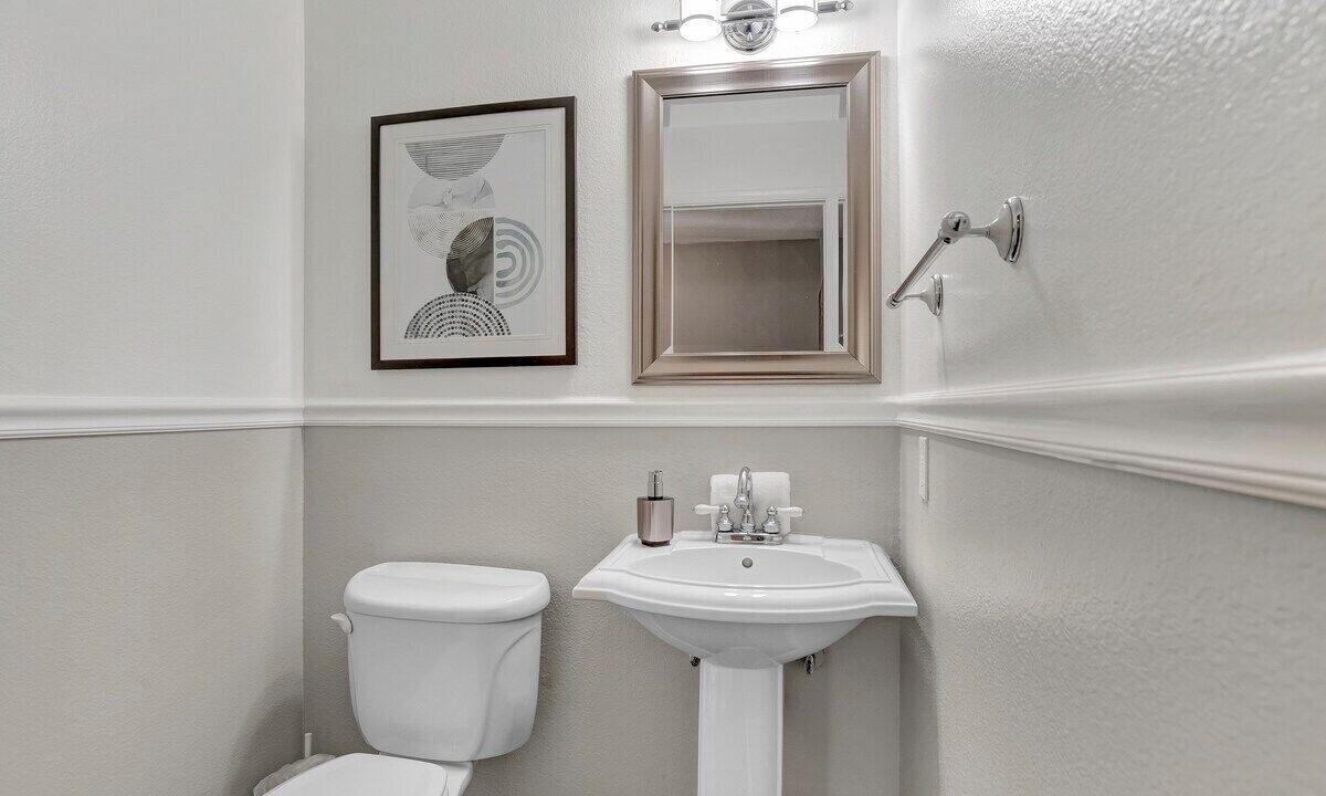 Photo of Bedroom in Paradise Valley Village