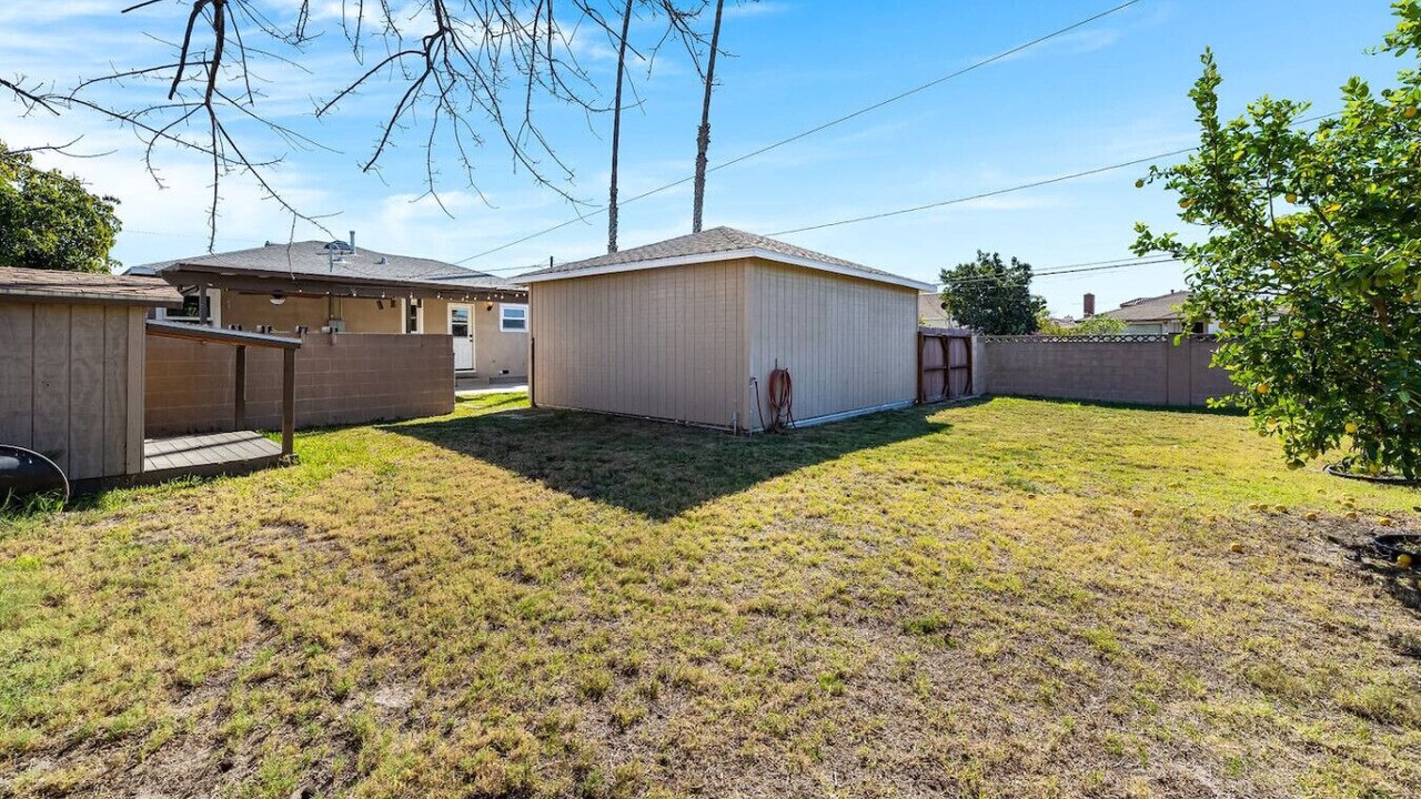 Photo of Outdoor in Midway City