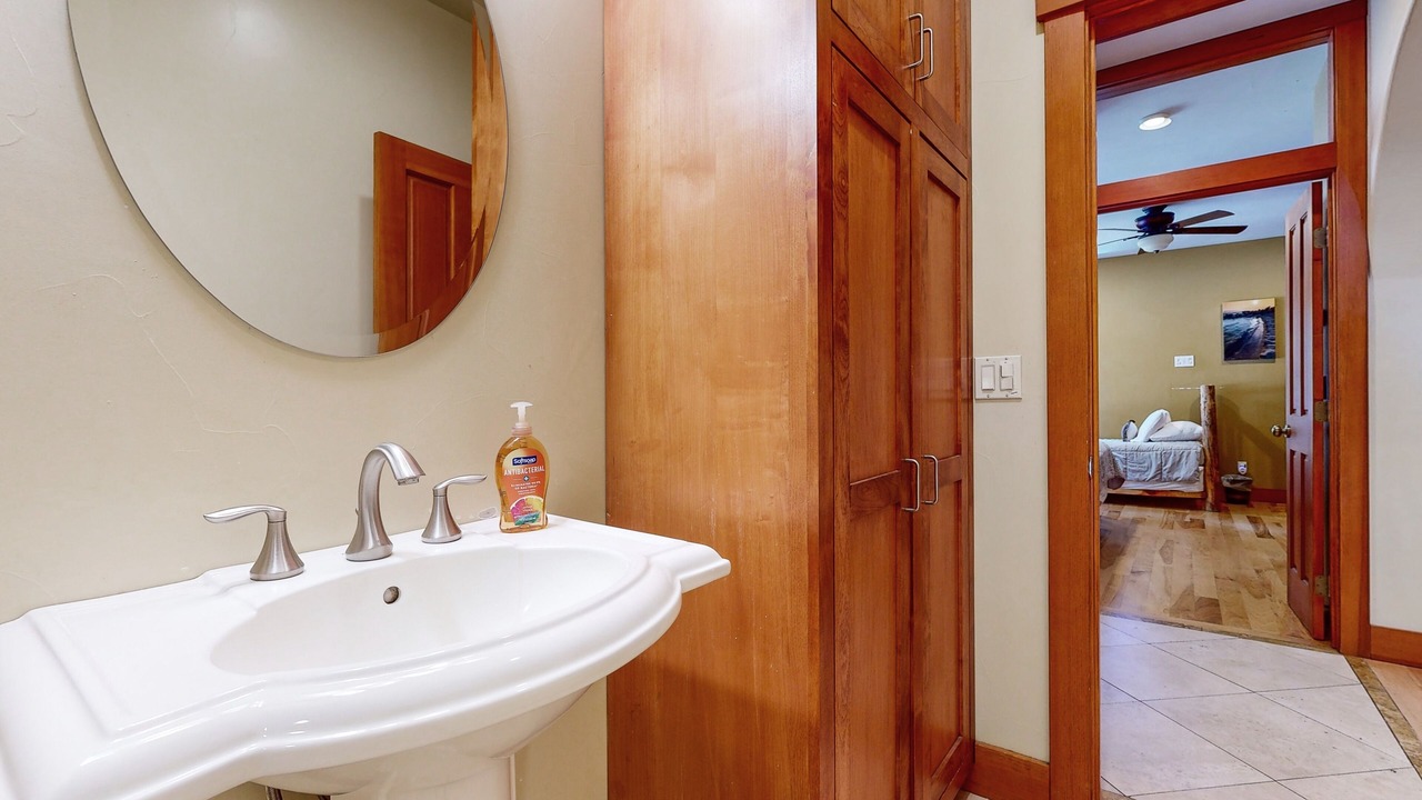 Photo of Bathroom in Country Club Estates