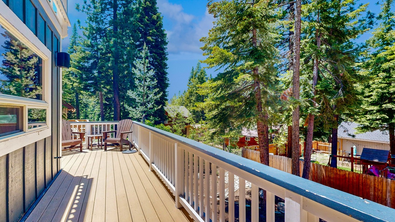 Photo of Patio Balcony in Country Club Estates