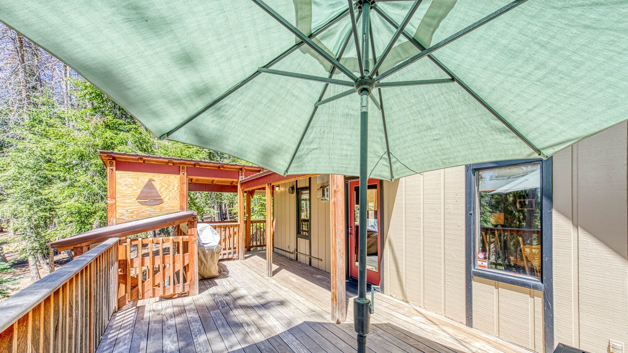 Photo of Patio Balcony in Big Creek
