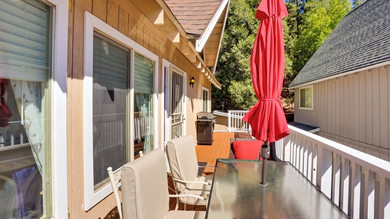 Photo of Patio Balcony in Crestline