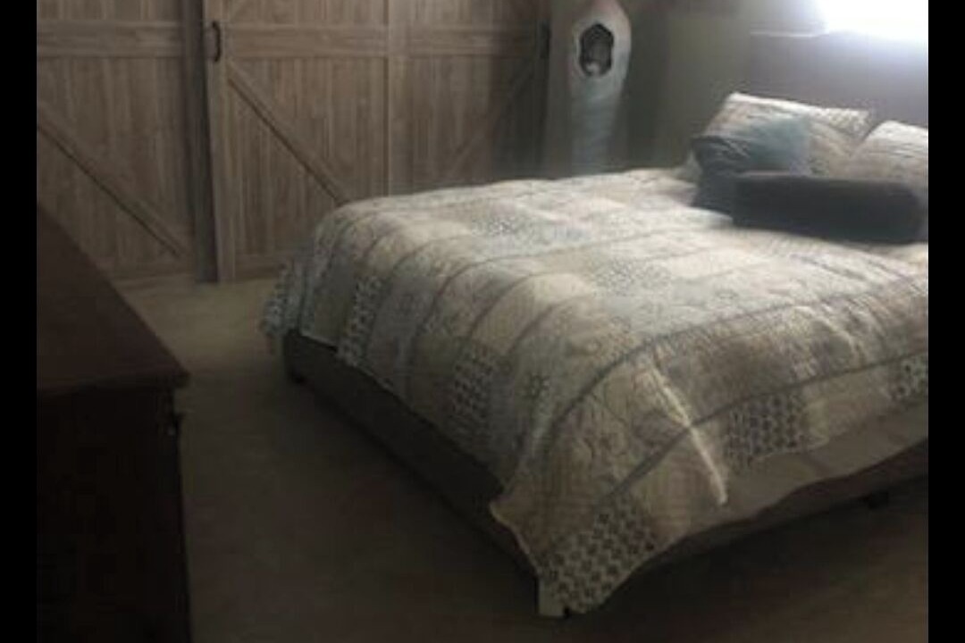 Photo of Bedroom in Foothills