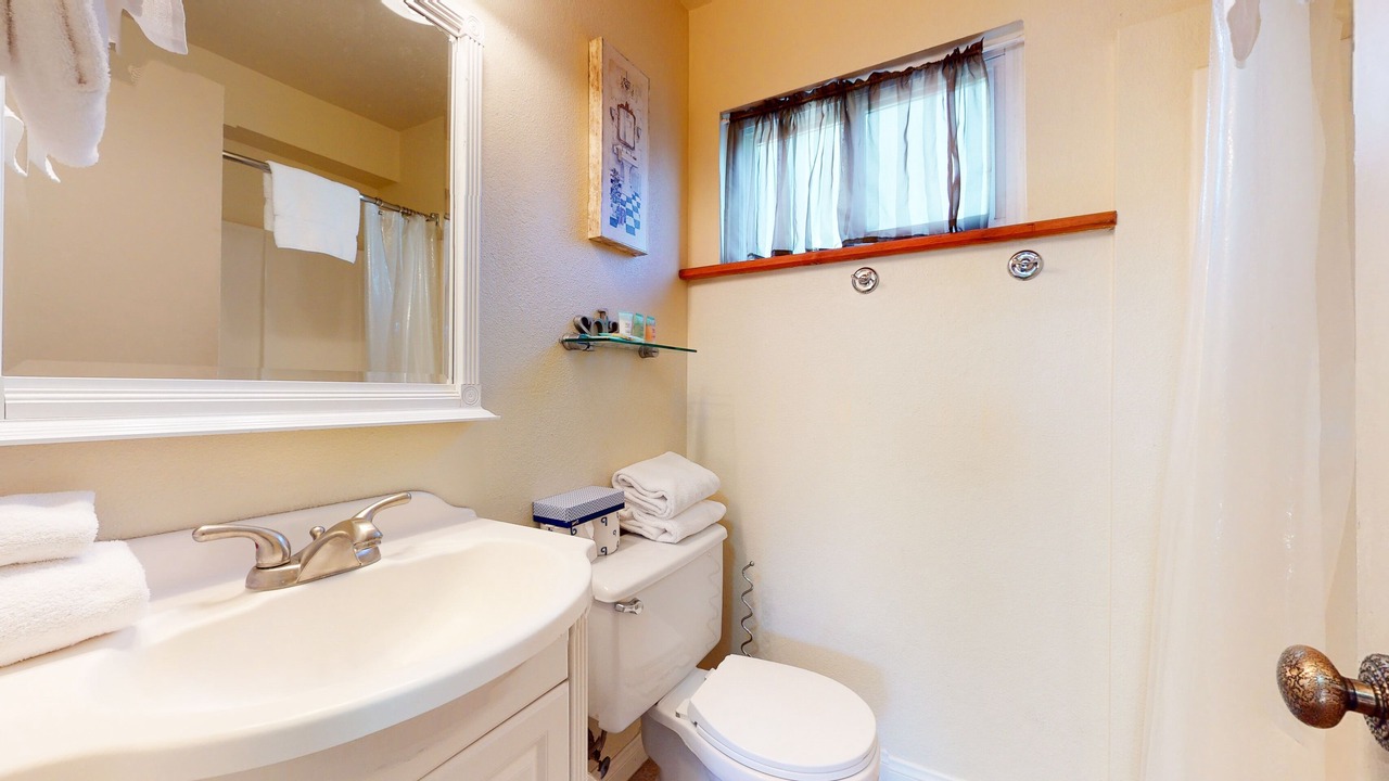 Photo of Bathroom in Mammoth Lakes